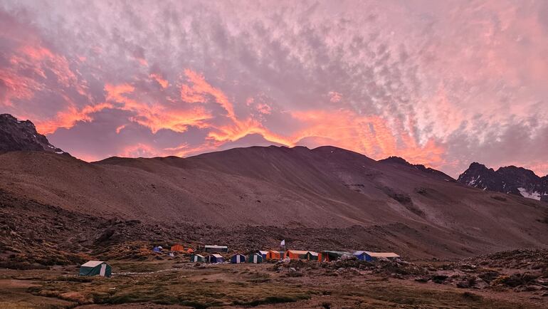 Atardecer en Campamento Barroso.