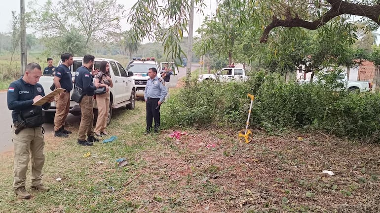 Intervención policial en la zona donde se registró el atentado.