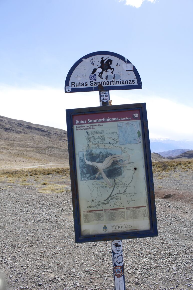 La antigua Ruta 52 es utilizada en la actualidad para las travesías de aventuras y turismo. Por aquí pasó el general José de San Martín en su expedición libertadora de Chile.