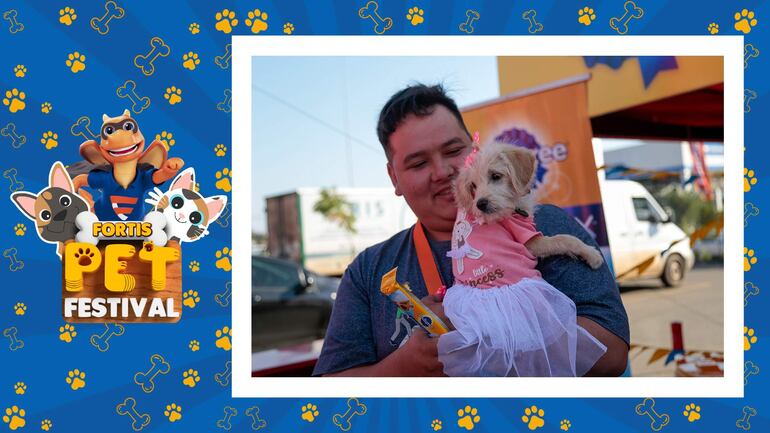 El desfile de las mascotas fue uno de los más aplaudidos por los asistentes al Fortis Pet Festival.
