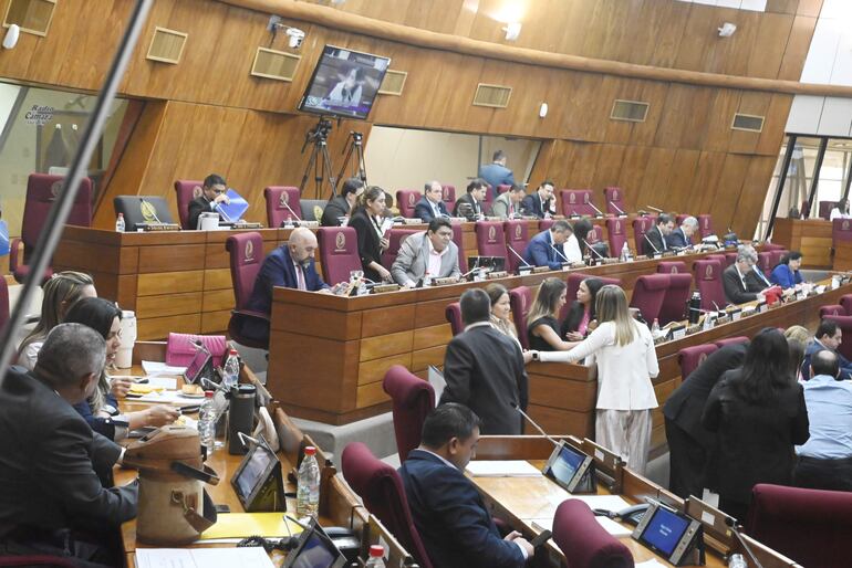 Mañana la Cámara de Diputados podría tratar un controvertido proyecto que podría favorecer a procesados por casos criminales graves.