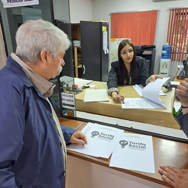 Ricardo Canese, de la organización Itaipú 2023 Causa Nacional, en el TSJE.