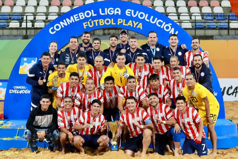 Los Pynandi, campeones de la Liga Evolución.