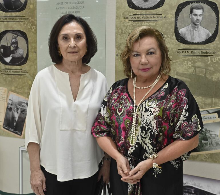 Beatríz Krasniansky y Raquel Rojas.