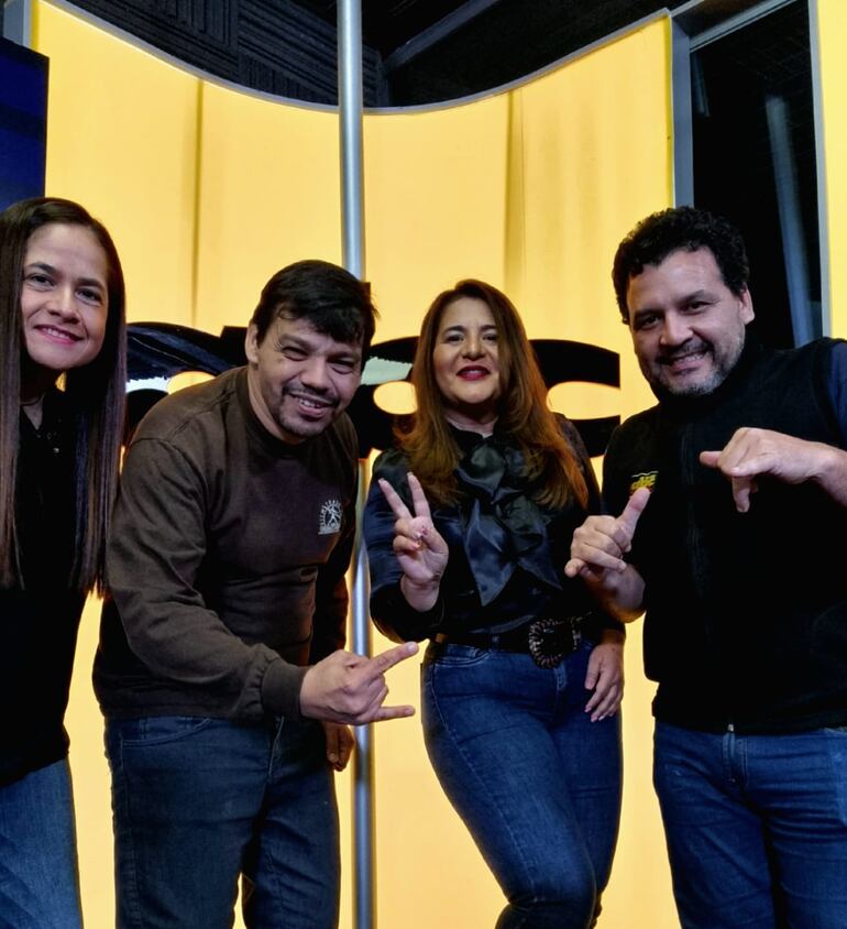 Magdalena Benítez, Antonio Maluge, Marta Escurra y Gilberto Fretes. (Gentileza)