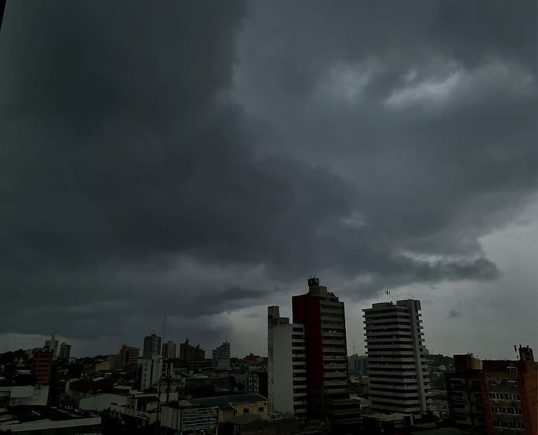 tormenta Asunción