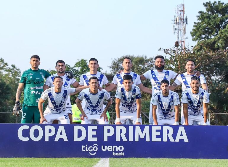 El equipo que paró el entrenador del Sportivo Ameliano, Pedro Sarabia para enfrentar a Tacuary.