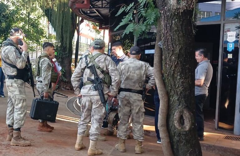 Agentes especializados en explosivos llegaron de Asunción para reiniciar los trabajos.