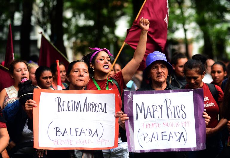 El fin de la violencia y los feminicidios es, sin duda, una de las metas más urgentes. EFE/ Daniel Piris
