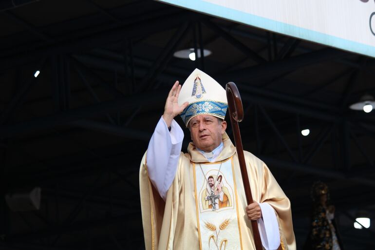 Monseñor Ricardo Valenzuela