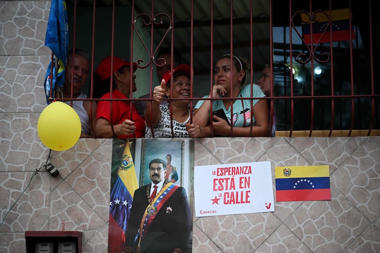 La UE envió en abril una “pequeña misión exploratoria” a Venezuela para tantear el despliegue de una misión completa a las elecciones de julio. (Photo by Federico PARRA / AFP)