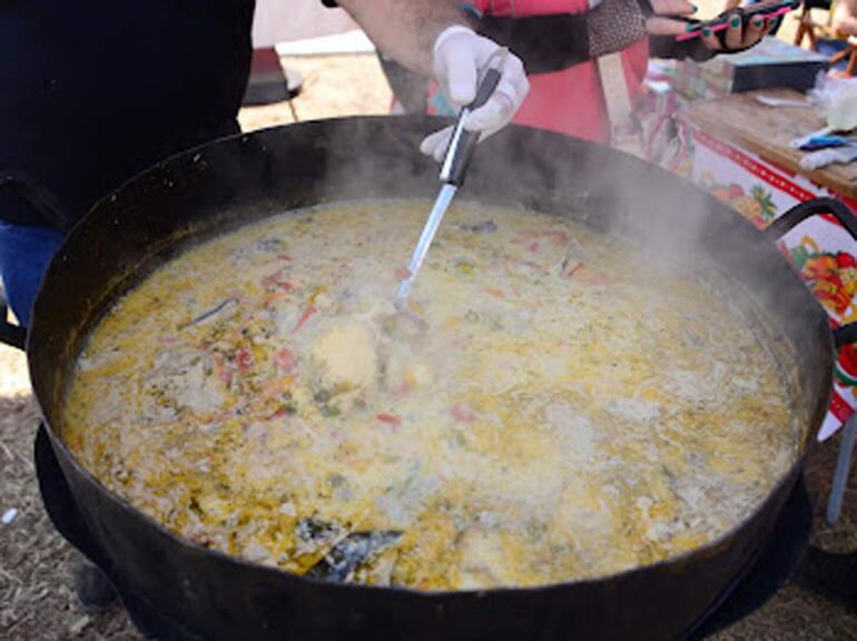 Varios artistas animarán el Festival Nacional del Pira Caldo en San Antonio.