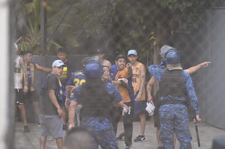 Incidentes entre la Barra de Luque y los cascos azules.