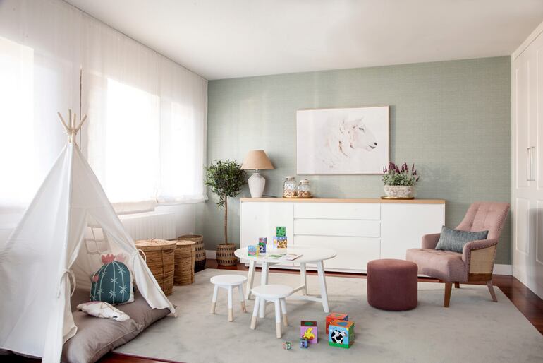 La generación X cuida que en sus casas haya detalles para los más pequeños. Foto FELIPE SCHEFFEL. Cedida por el Estudio NATALIA ZUBIZARRETA INTERIORISMO.
