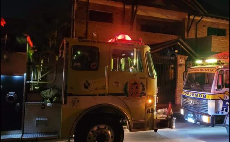 En el incendio de la oficina del hijo de RGD solo se registró daños materiales.