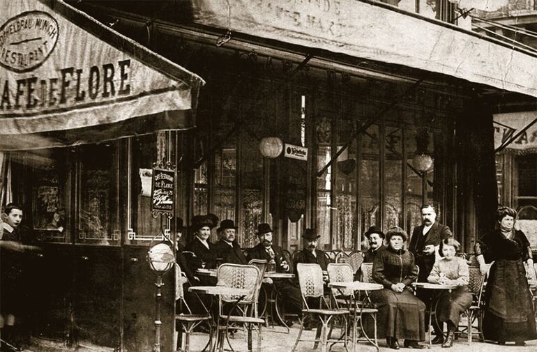 París, 1900.
El Café de Flore, el inicio del siglo XX.