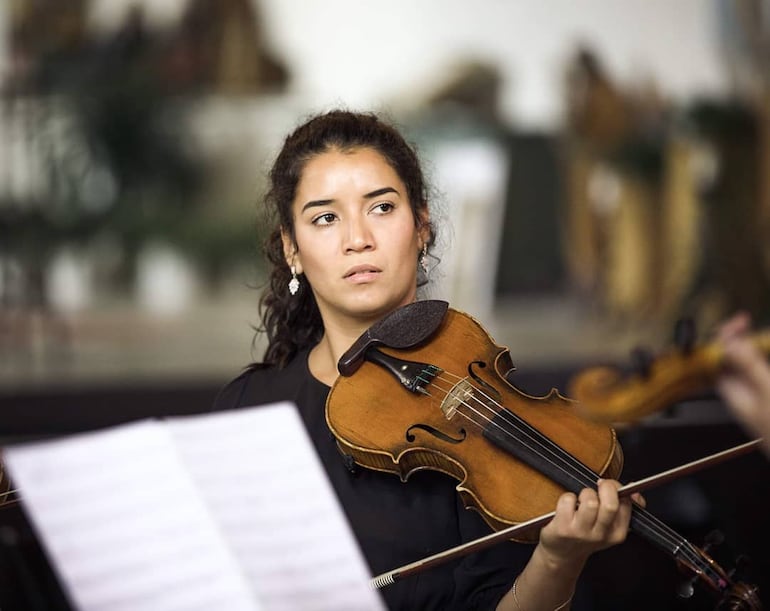 Gabriela Rodríguez será esta noche solista de violín junto a la Orquesta Sinfónica Nacional.