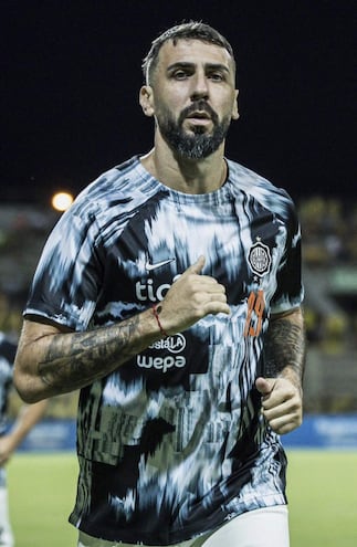 Lucas David Pratto, atacante de 35 años.