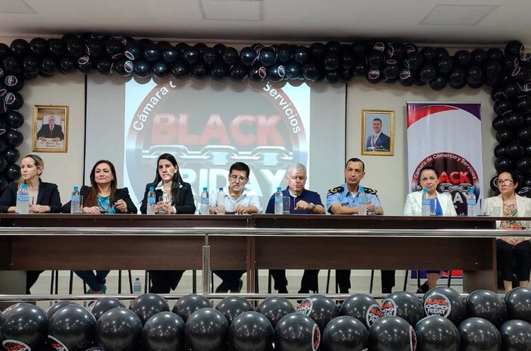 Organizadores de la presente edición del Black Friday CDE.