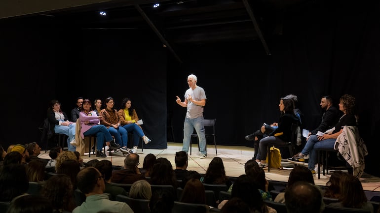 Andy Kusnetzoff en una de las funciones de "Las cosas maravillosas".