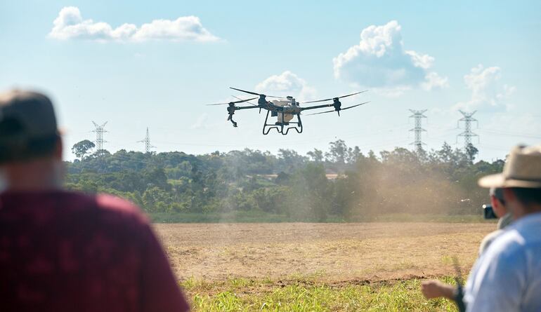 Los drones se utilizan cada vez más en las labores del campo en nuestro país.