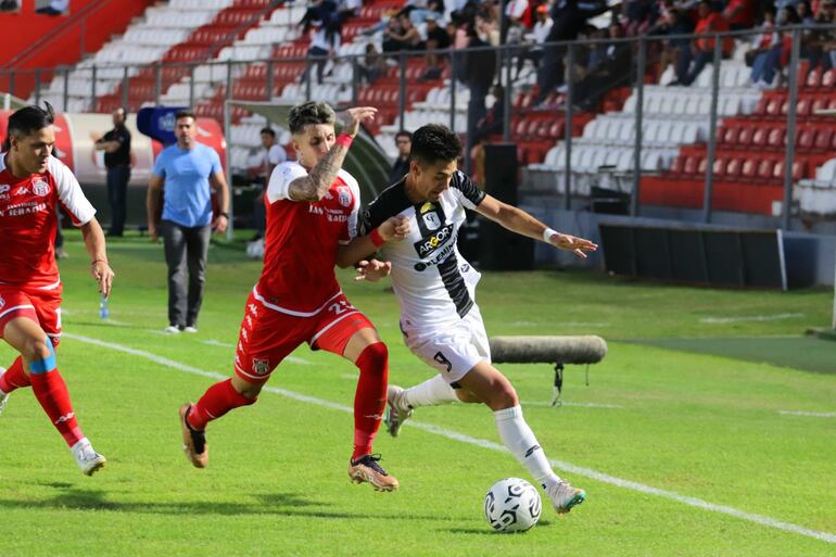 General Caballero y Tacuary empataron sin goles