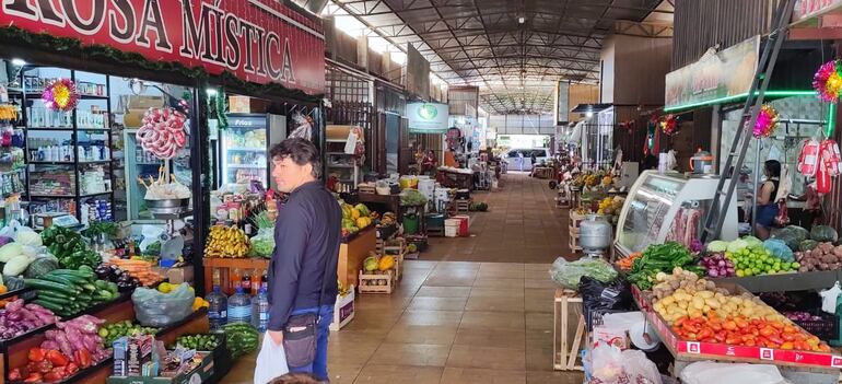 De un total de 298 locales, 80 están ocupados en el mercado municipal de Presidente Franco.