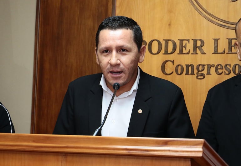 Senador Javier "Chaqueñito" Vera.