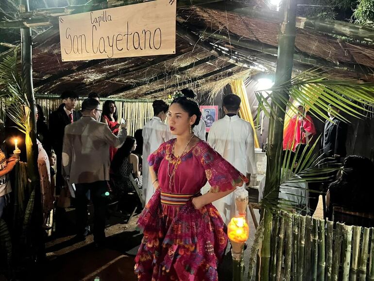 Alumnos del Colegio Alejo Robadín recrearán varias tradiciones de los pueblos del país, como las fiestas patronales. La idea es mantener vida nuestra cultura popular.