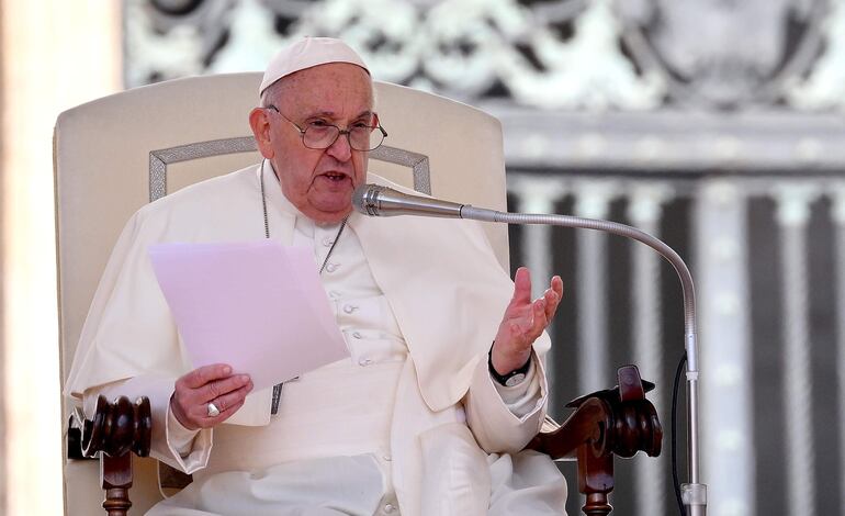 El papa Francisco, en la Plaza de San Pedro.