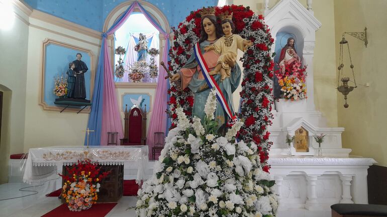 Maria Auxiliadora patrona de Fuerte Olimpo.