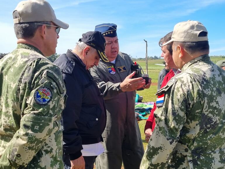 MEDICOS DE LA PROMO 83 REALIZARON ATENCIONES EN EDELIRA ITAPUA EN CONJUNTO CON LA FUERZA AEREA PARAGUAYA ATENCIONES MEDICAS VACUNACIONES CUENTA CUENTO Y FESTEJO DEL DIA DEL NINO, INTERIOR
MARTA ESCURRA 13-08-2023