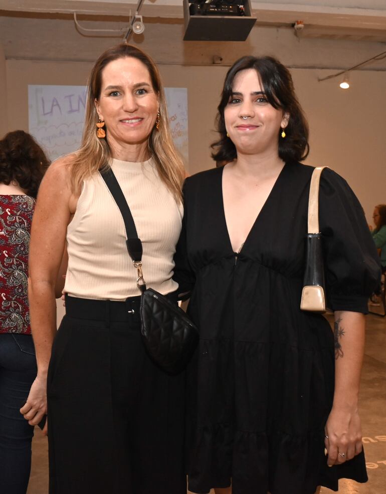 Sabrina Vargas Peña y Rafaella Pecci.