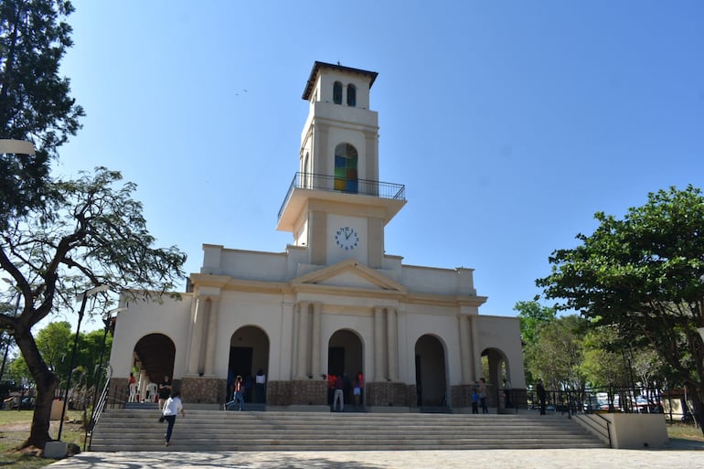 El templo San Francisco presenta una infraestructura renovada.