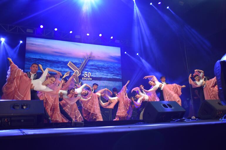  El Festival del Lago Ypacaraí este 2023 cumple 51 años. Es considerado madre de los festivales del Paraguay.