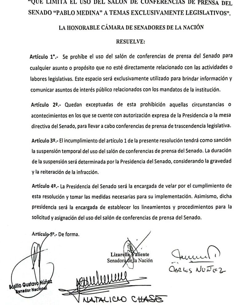 Proyecto cartista para censurar el uso de la sala de prensa del Senado.