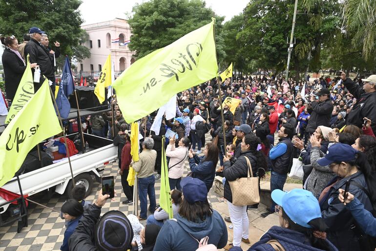 El grupo de los docentes es uno de más deficitarios y críticos para la Caja de Jubilaciones del sector público