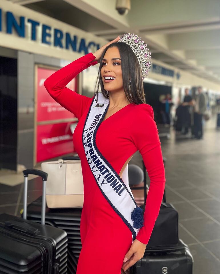 Fabi Martínez buscará repetir la hazaña de Stephi Stegman, quien trajo la corona de Miss Supranational 2015 a nuestro país. (Instagram/Fabi Martínez)