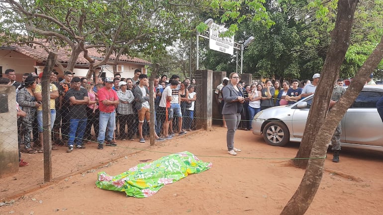 Asesinato del Dr. Antonio Ortiz, en el puesto de salud de la colonia Andrés Barbero de San Pedro.