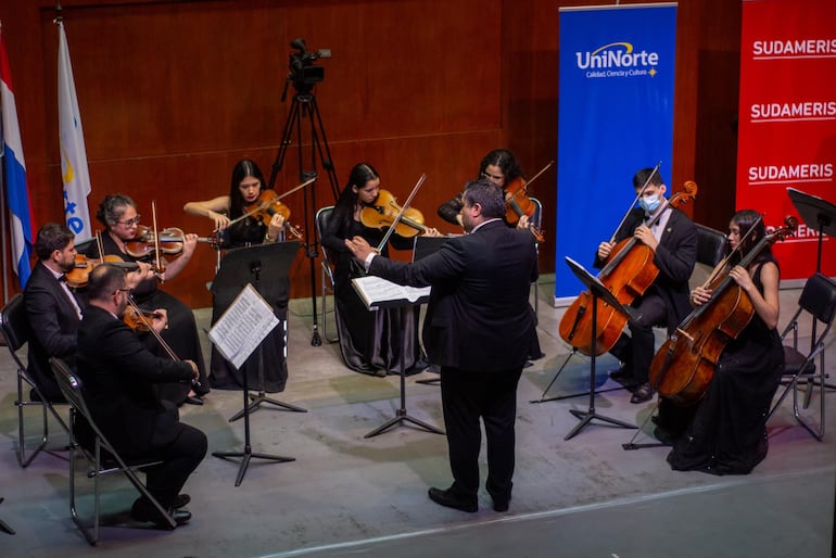 La Orquesta de la Universidad del Norte participará hoy del "Concerto di Natale" en la Catedral Metropolitana de Asunción.