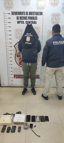 Policía investiga a comerciante por presuntamente estar vinculado a un asalto.