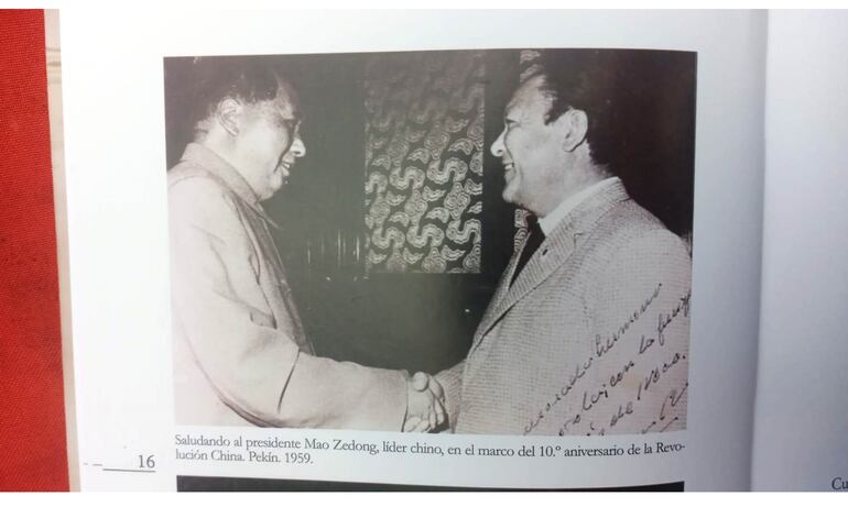 José Asunción Flores y Mao Zedong, Pekín, 1959.