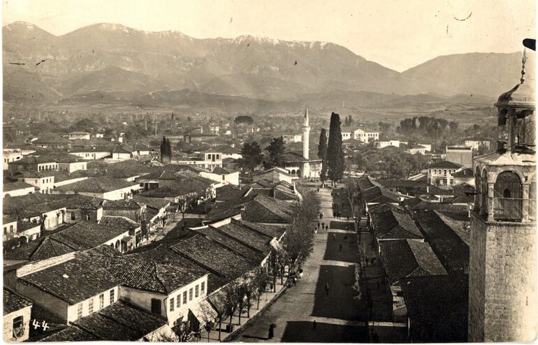 La ciudad de Tirana en los tiempos del rey Zog (década de 1920).