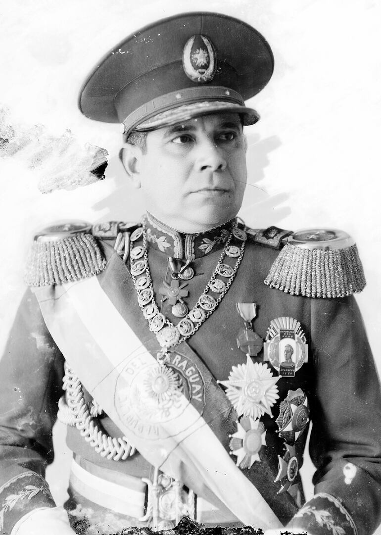 El general Higinio Morínigo.