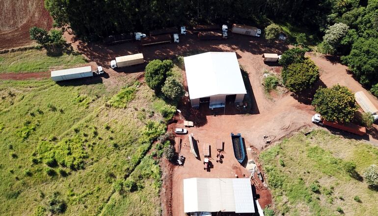 Una vista aérea del predio  intervenido en donde encontraron millones de cigarrillos. Está en un lugar estratégico.