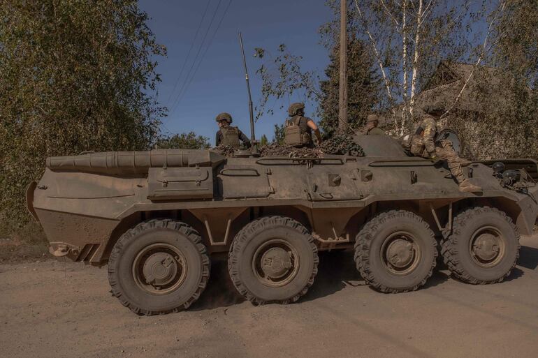 Tanque de guerra ucraniano en Donetsk.