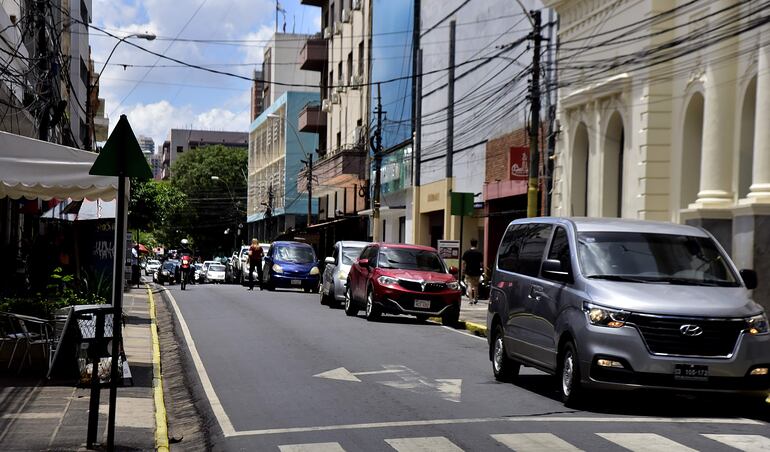 Asunción contará con un sistema de estacionamiento tarifado, servicio que será explotado por el consorcio Parxin SA.