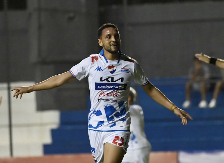 El delantero Diego Duarte (21 años) prolongó ayer su racha, anotando el tanto que quebró el cero en el marcador a favor de Nacional.