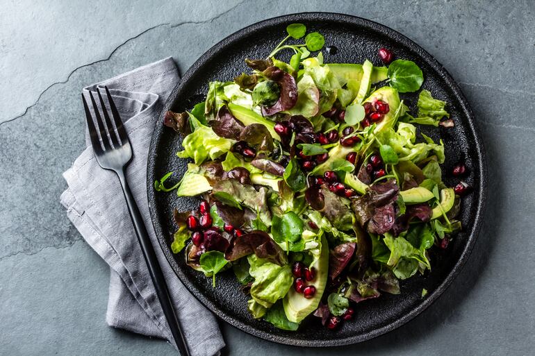 Ensalada de berros y legumbres.