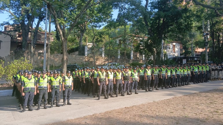 Policía Nacional moviliza 500 efectivos para garantizar la seguridad en San Bernardino